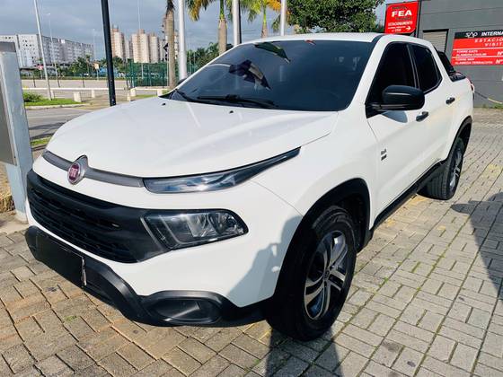 FIAT TORO 2.0 16V TURBO DIESEL VOLCANO 4WD AT9